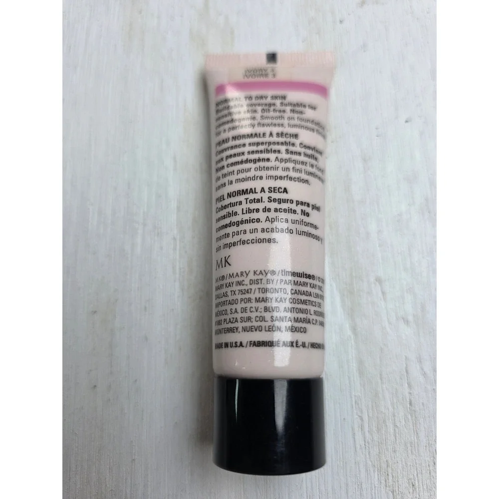 Mary Kay TimeWise Luminous-Wear Liquid Foundation Ivory 3 Normal to Dry Skin 1oz